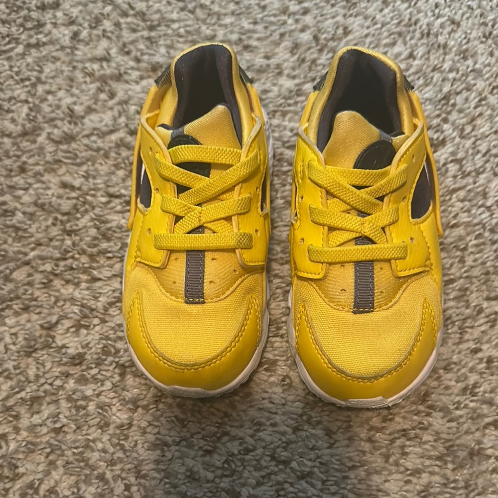 Kids Yellow Sneakers